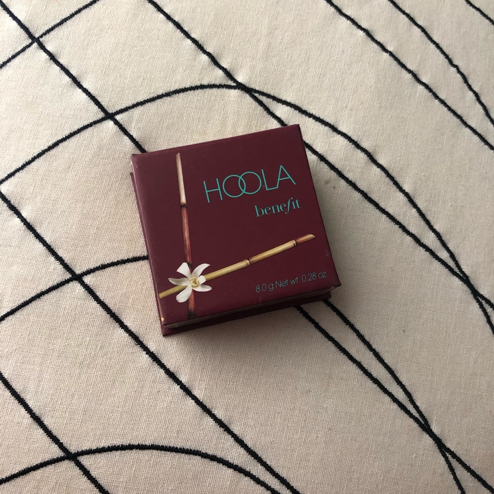 Benefit Hoola Bronzer w/ Contour Brush